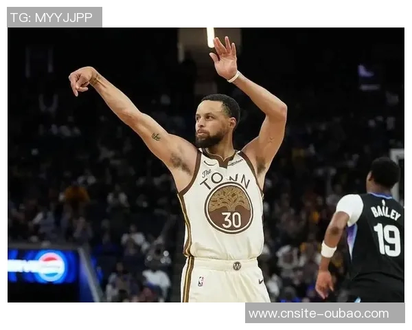 四人得分20展现团队篮球魅力库里期待继续打出精彩表现