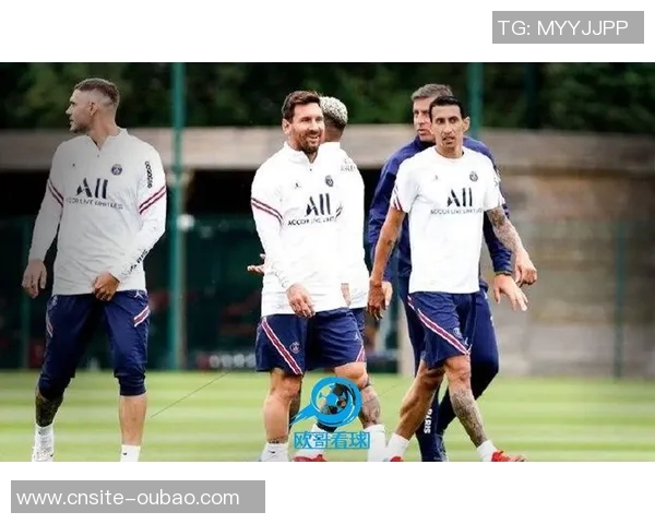 梅西与老友马克西罗德里格斯重聚畅谈足球与马黛茶的美好回忆